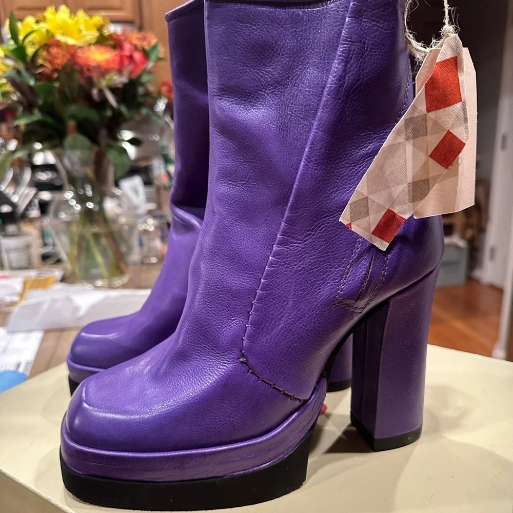 A.S. 98 boots in Toxic Purple BNIB - Picture 1 of 5